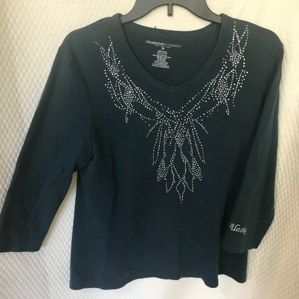 CRUISEWEAR WOMEN 3;/4 SLEEVE TEES SZ MED EUC WITH ACCENT TEAL COLOR